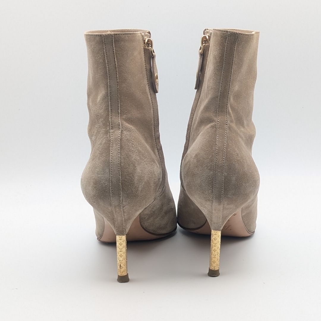 Louis Vuitton Ultimate Line Suede Beige Boots High Heels Pin Side Zip Shoes — view 5