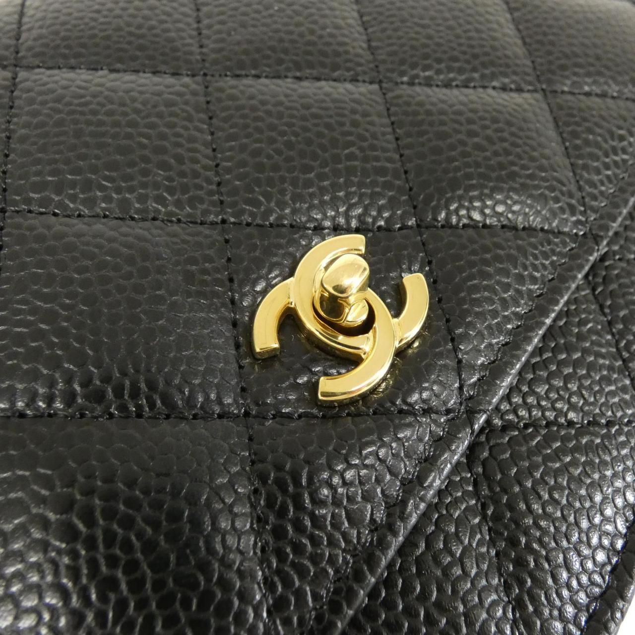 Chanel Chain Shoulder Bag Black — view 5