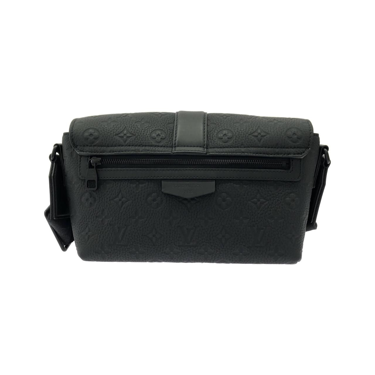 Louis Vuitton Taurillon Monogram S Cape Messenger Shoulder — view 2
