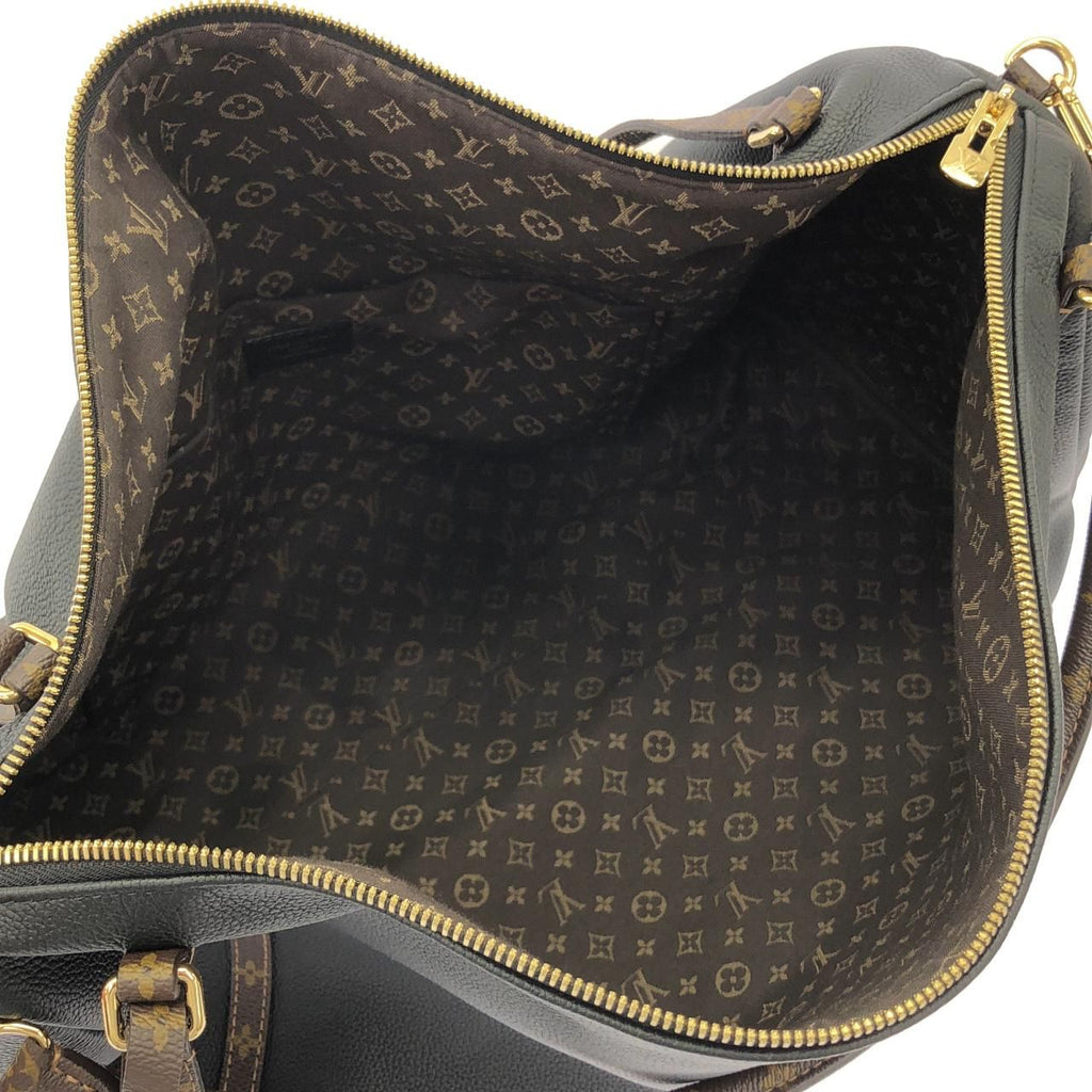 Louis Vuitton Shoulder Bag GM — view 7