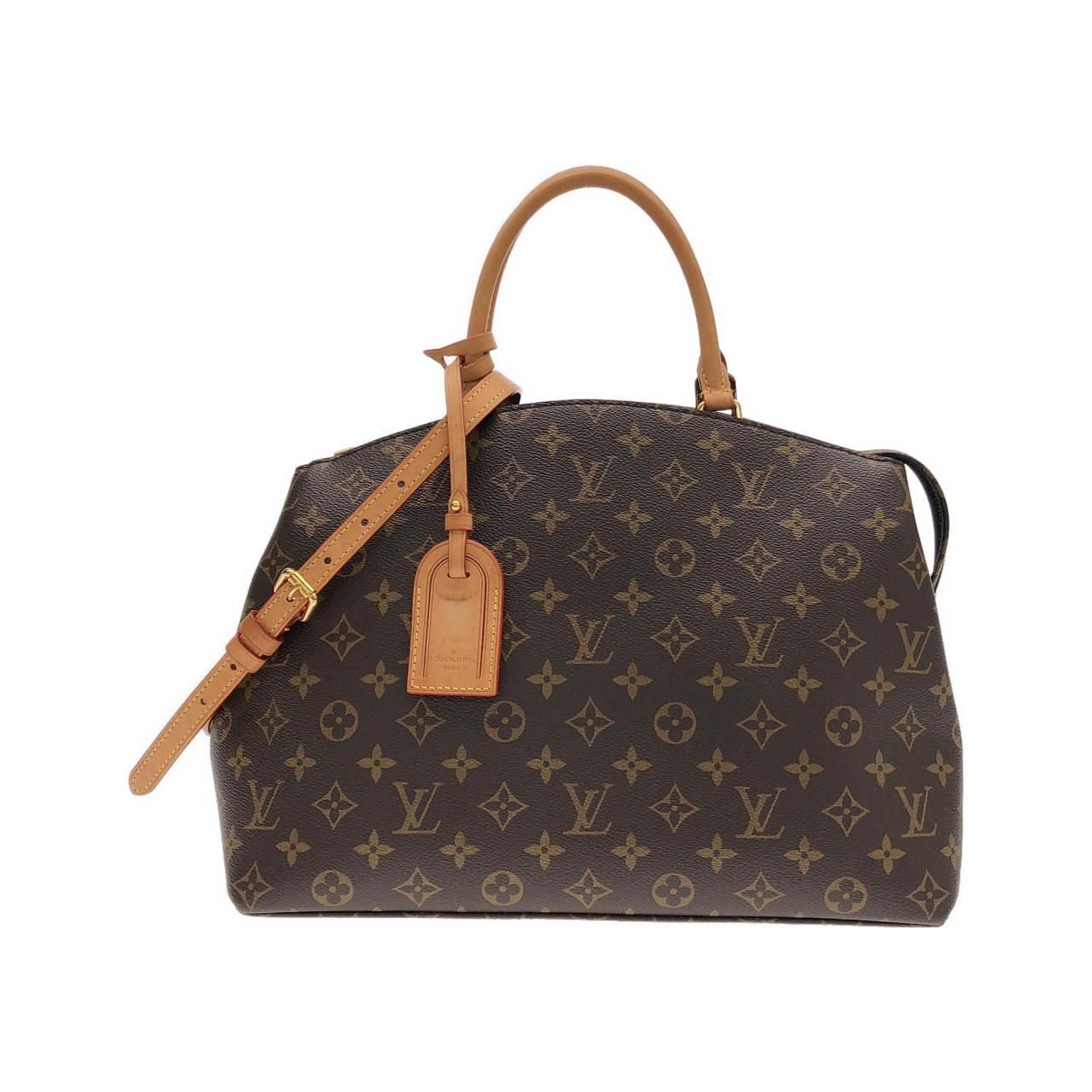 Louis Vuitton Monogram Grand Palais