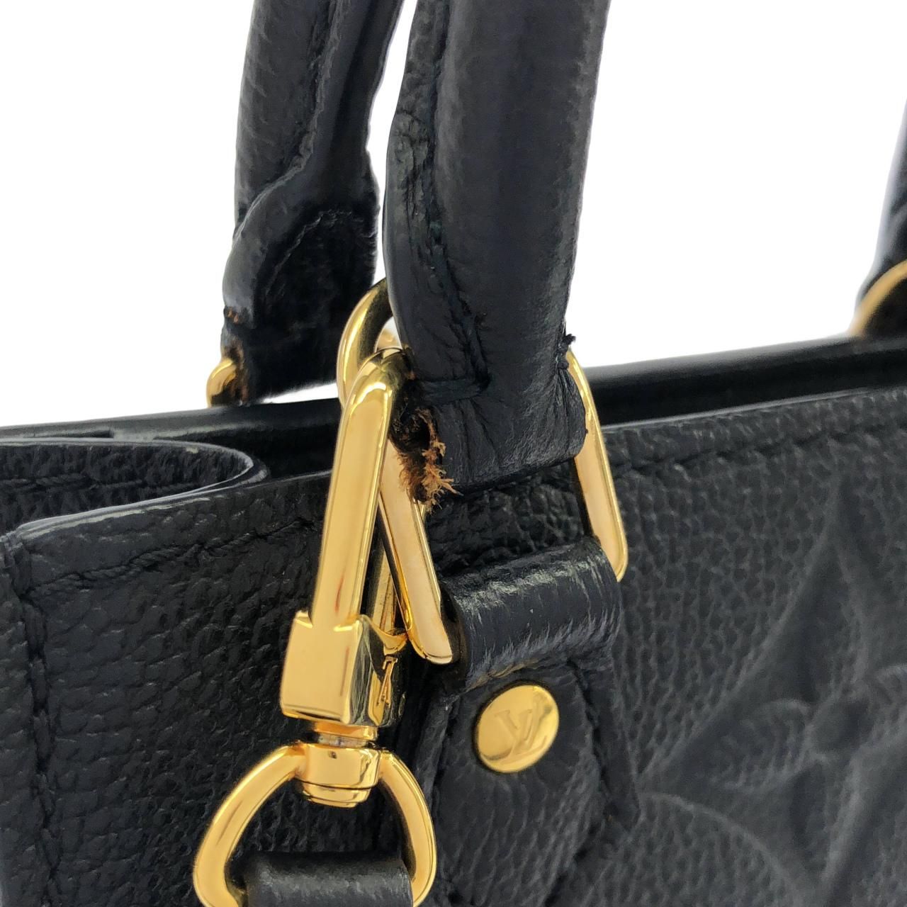 Louis Vuitton Monogram Empreinte Petite Sac Plat — view 4