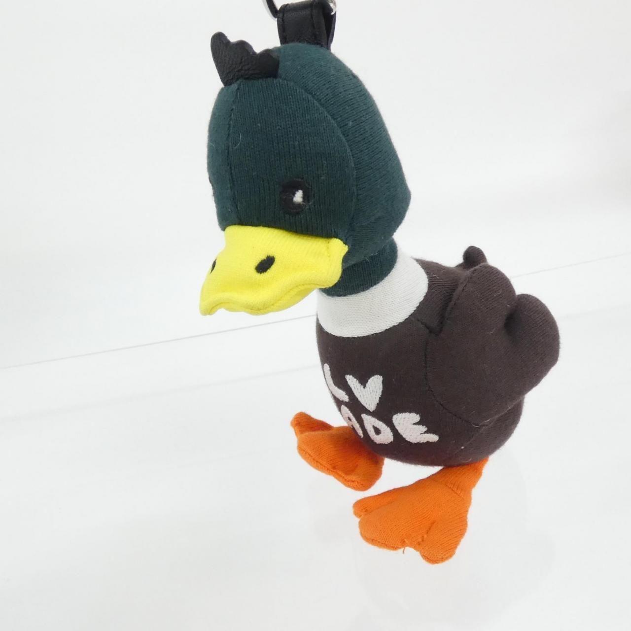 Louis Vuitton Porte Cles Duck — view 3