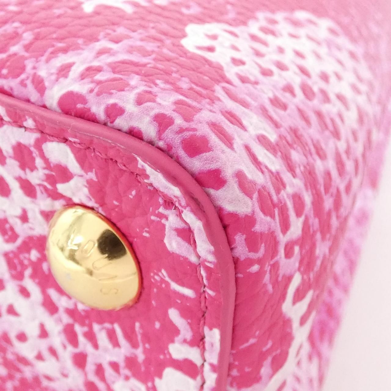 Louis Vuitton Infinity Net Capucines BB — view 3
