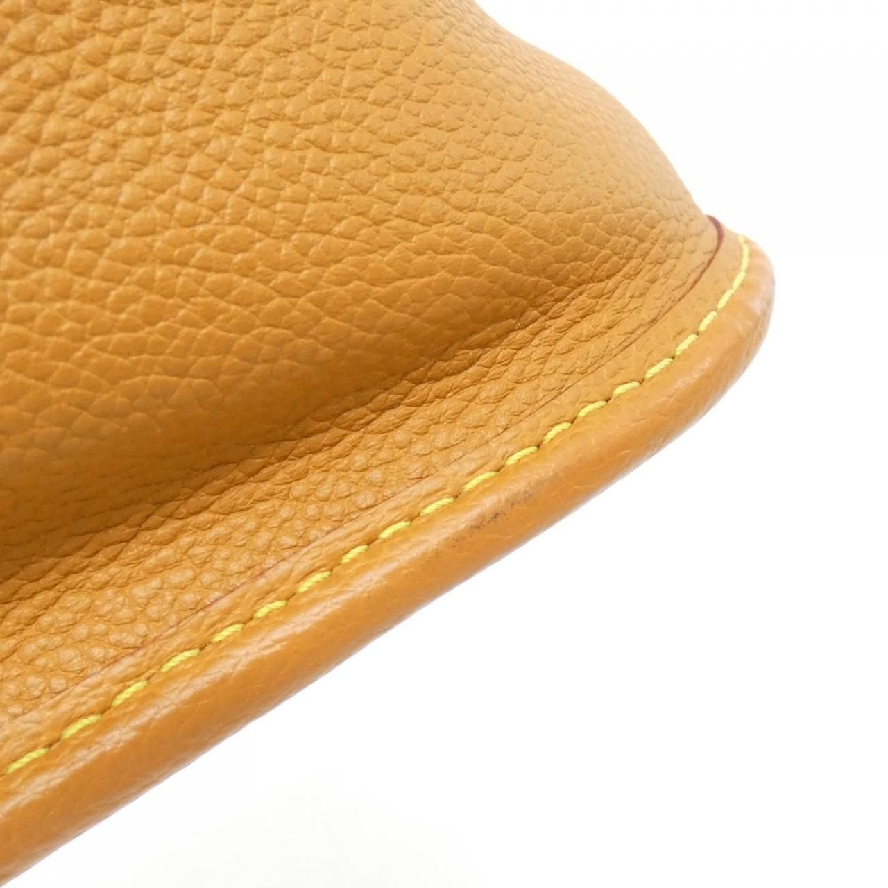 Louis Vuitton Epi Buci Shoulder — view 3