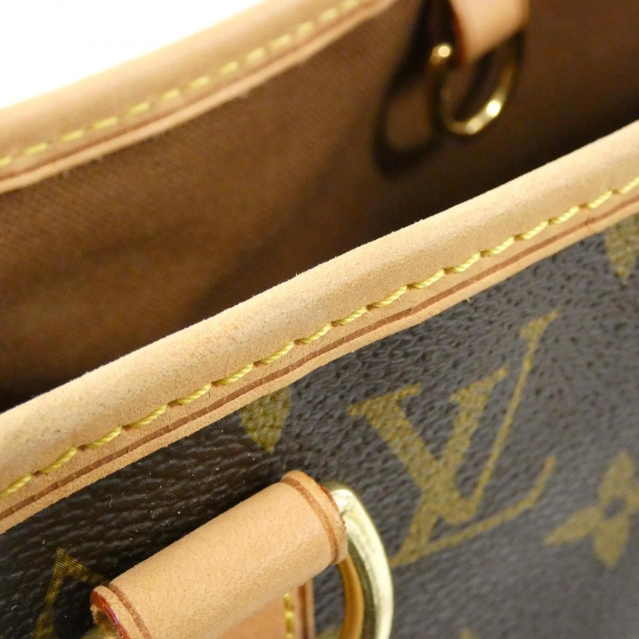 Louis Vuitton Monogram Batignolles Vertical Shoulder — view 5