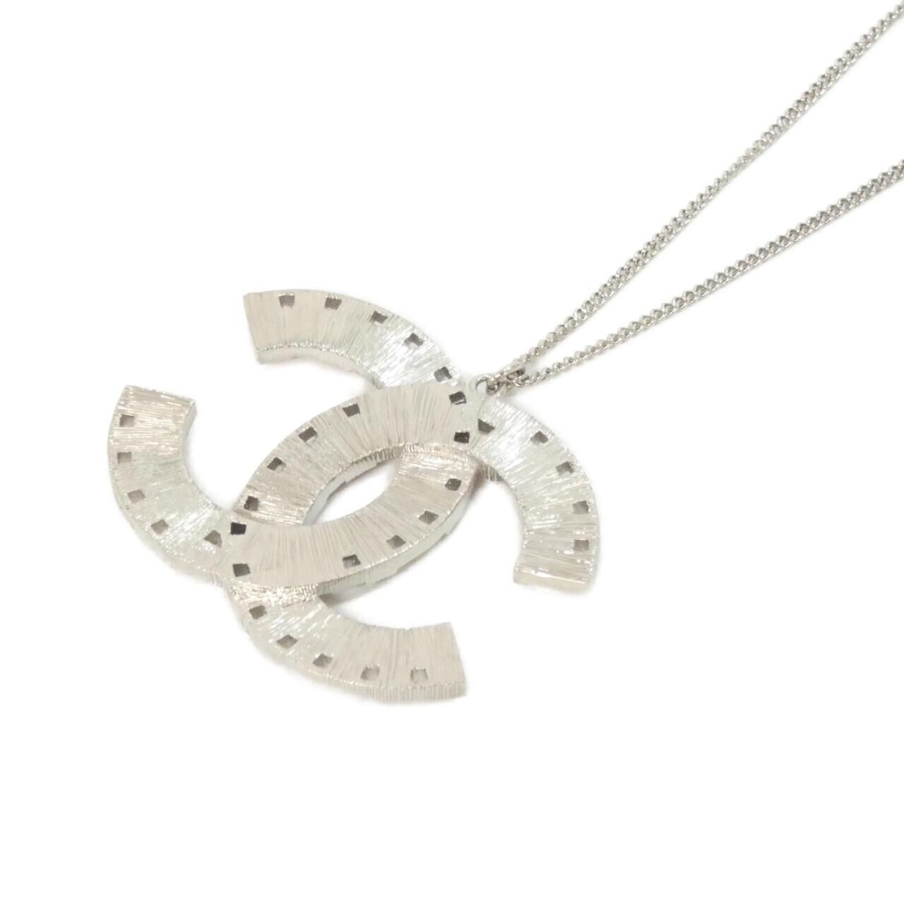 Chanel Necklace Silver — view 3