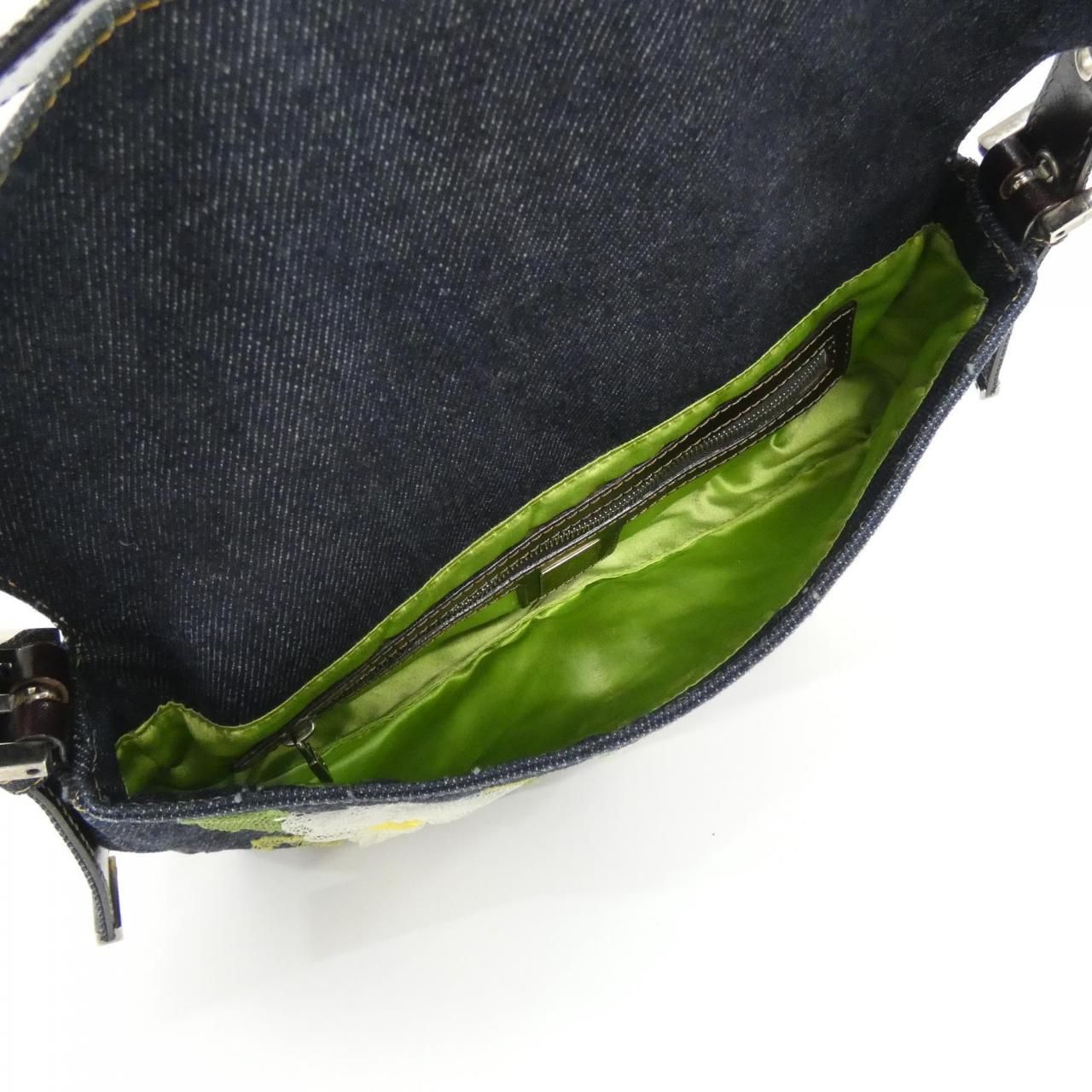 Fendi Vintage Baguette Shoulder — view 7