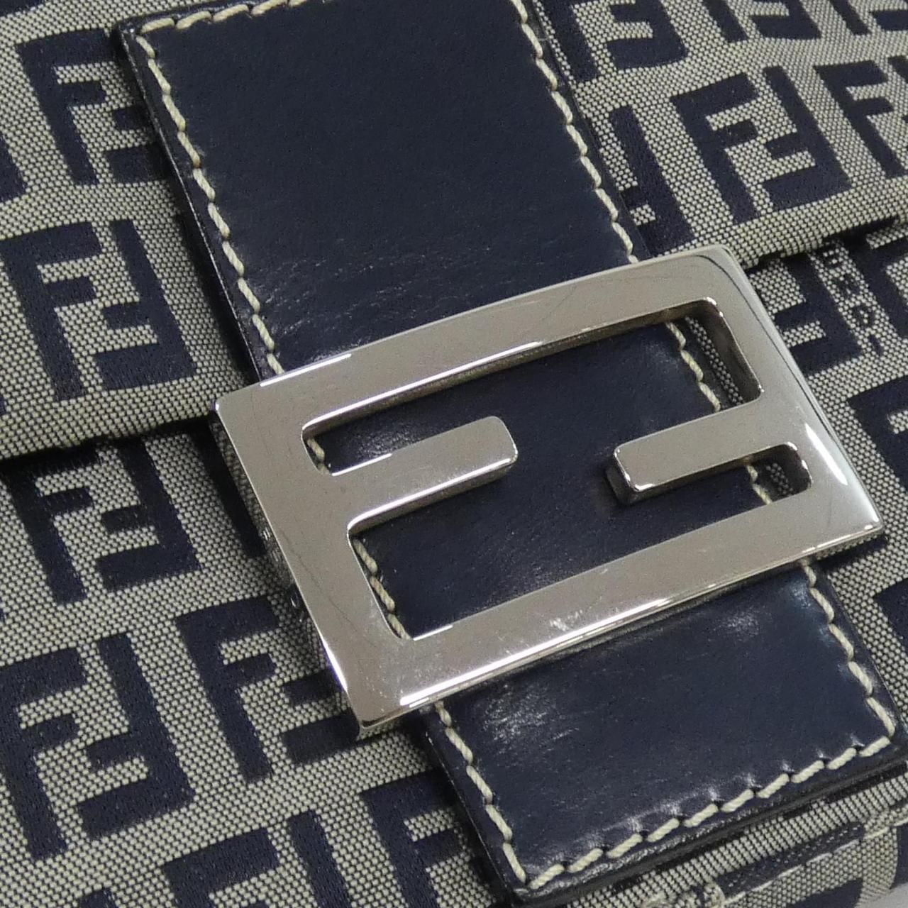 Fendi Vintage Mamma Baguette Shoulder — view 5