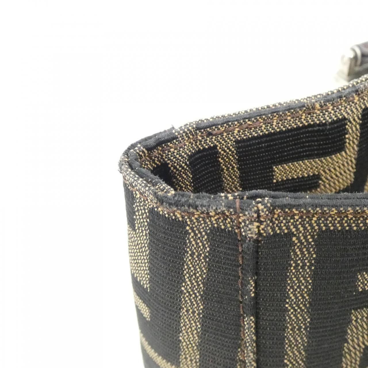 Fendi Vintage Bag Handbag Silver — view 3