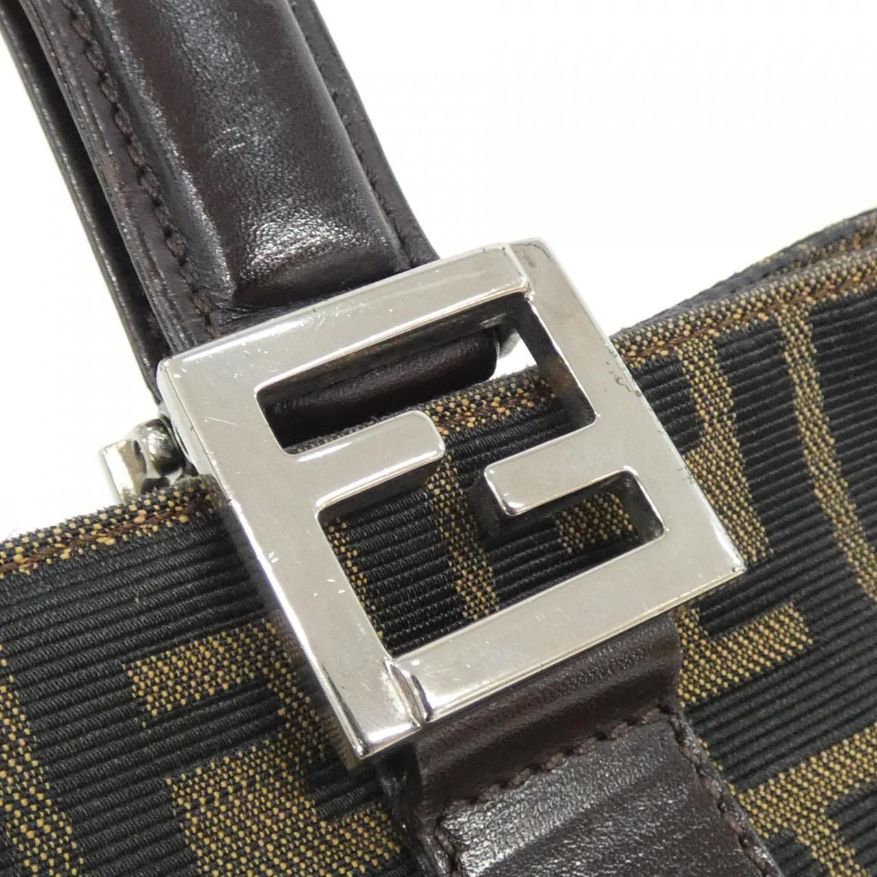 Fendi Vintage Bag Handbag Silver — view 4