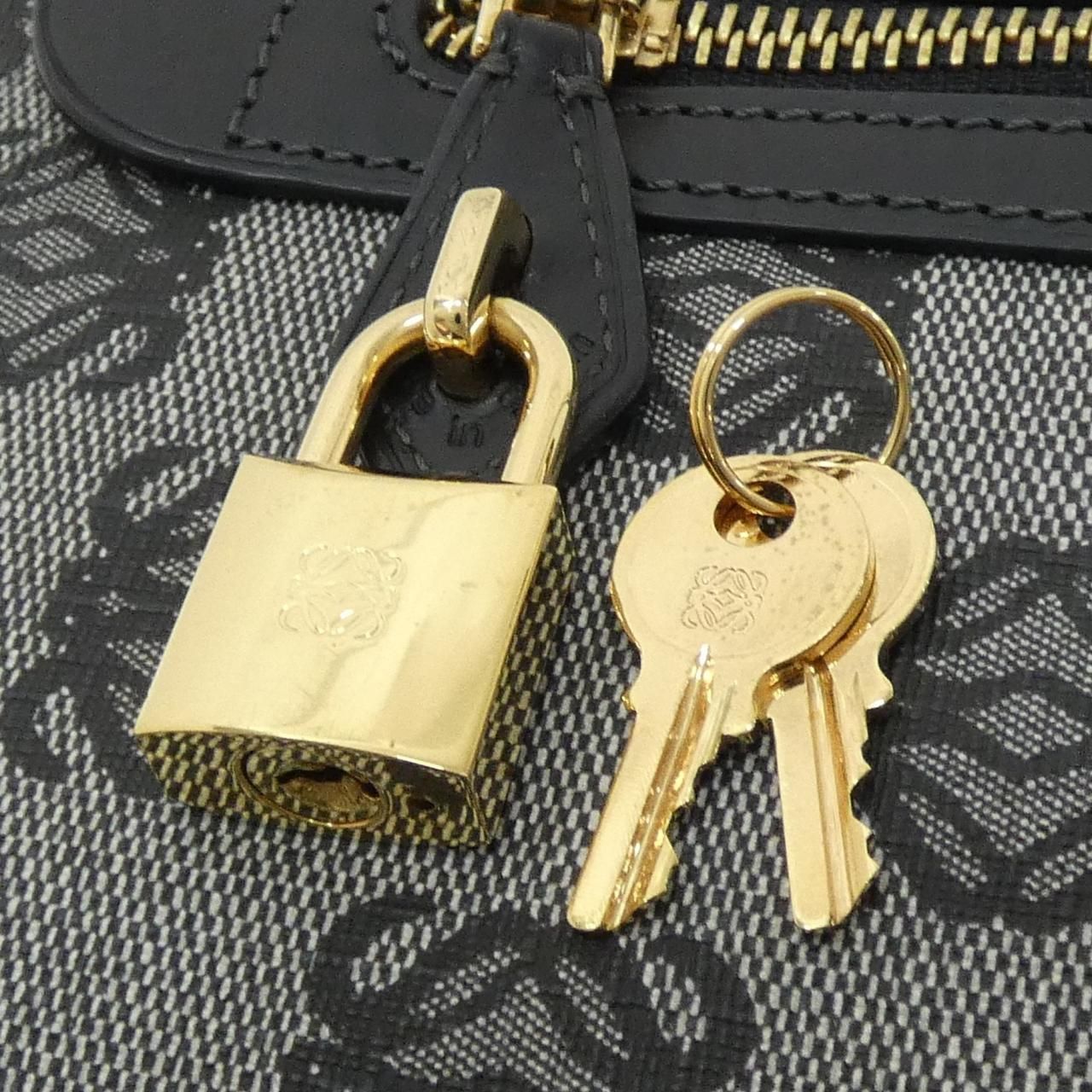 Loewe 345 80 Shoulder — view 4