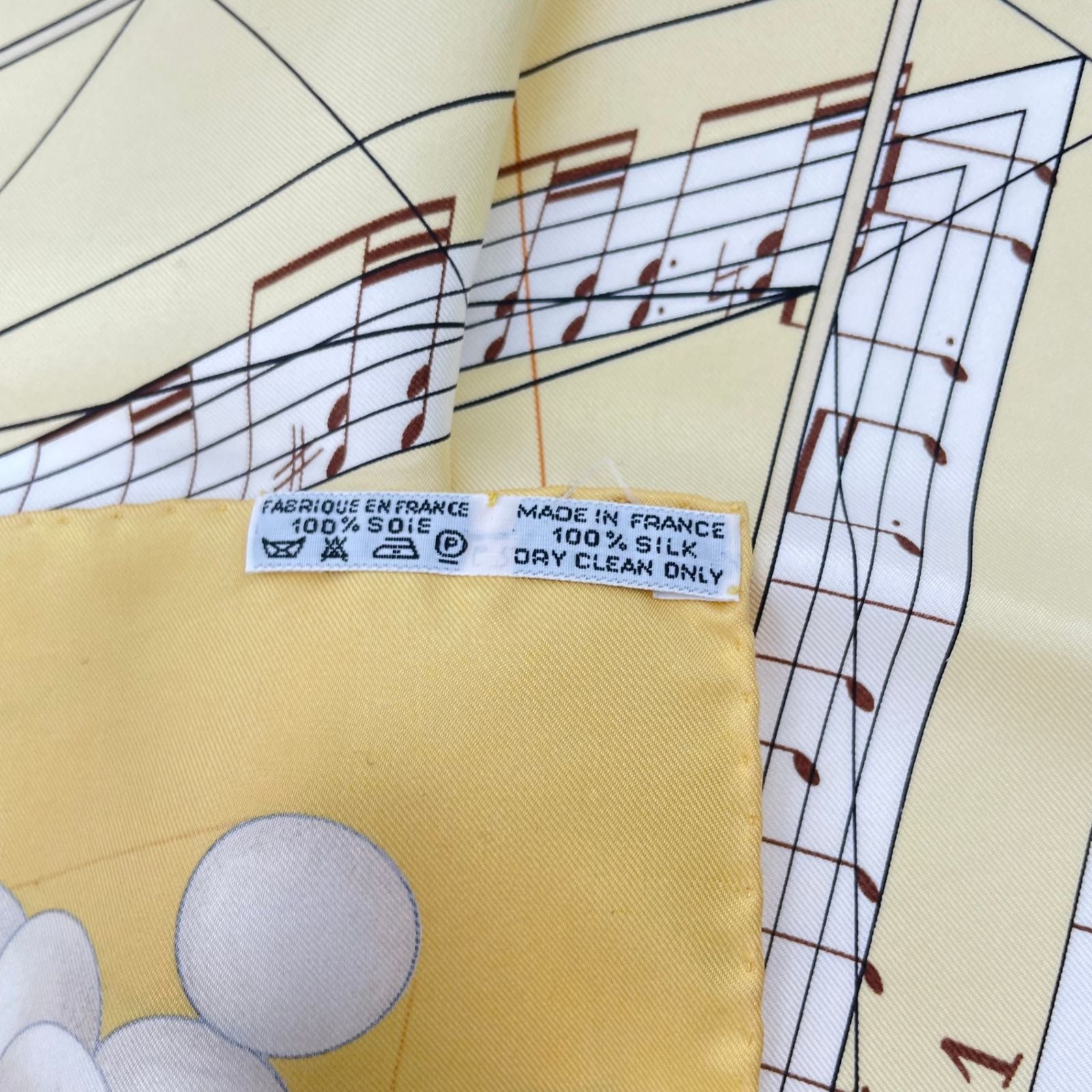 Hermes Scarf Silk Carre 90 Music Played by Spheres la Musique Des Yellow — view 6