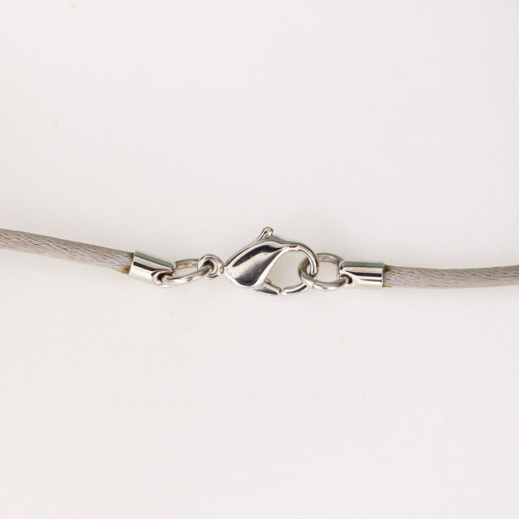Hermes Series Medallion Silk Code Bijouterie Fantaisie Metal Gray Necklace — view 5