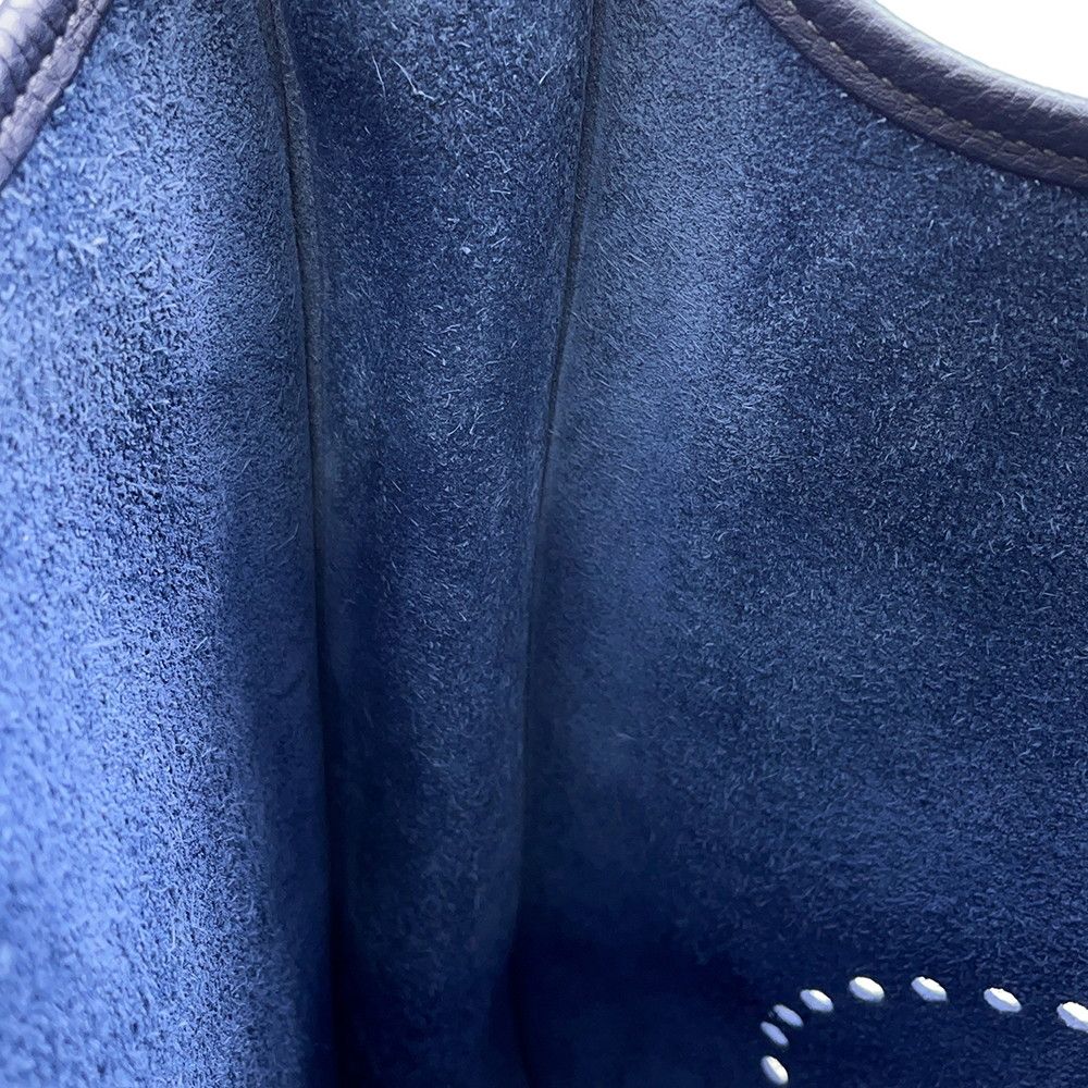 Hermes Shoulder Bag Evelyne 3 GM Blue Nuit Gold Taurillon Clemence — view 9