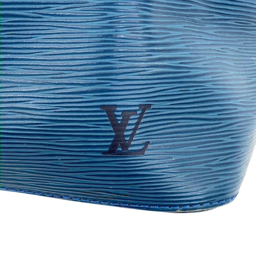 Louis Vuitton Epi Leather Petit Noe Shoulder Bag Blue Pre Owned — view 6