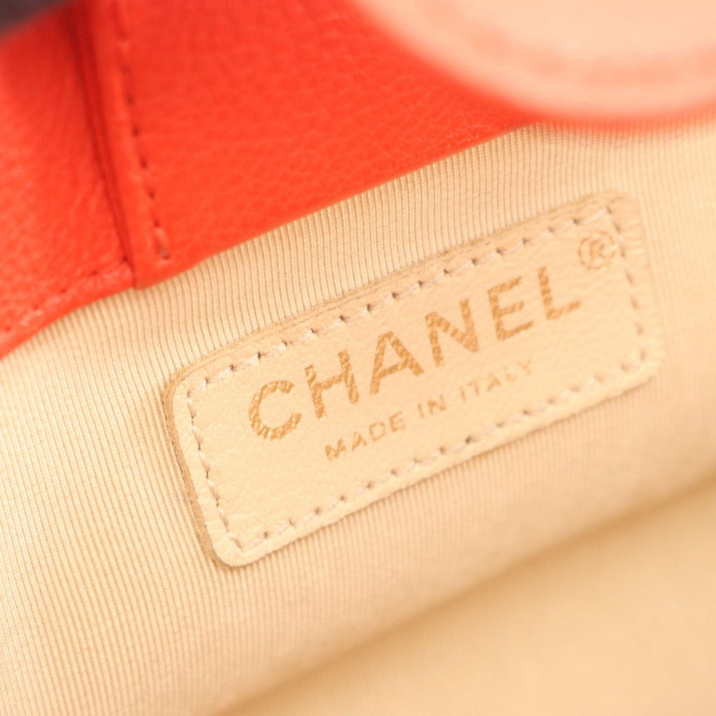 Chanel Shoulder Bag Quilted 2-Way Red Leather Logo Plate Chain — view 4