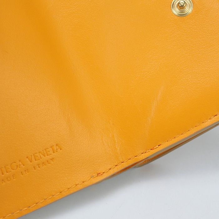 Bottega Veneta Tiny Wallet Intrecciato Trifold Calf — view 5