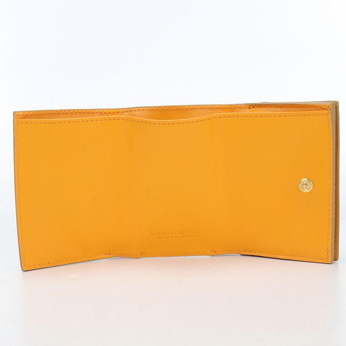 Bottega Veneta Tiny Wallet Intrecciato Trifold Calf — view 3