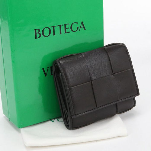 Bottega Veneta Zipper Wallet Cassette Trifold Lambskin