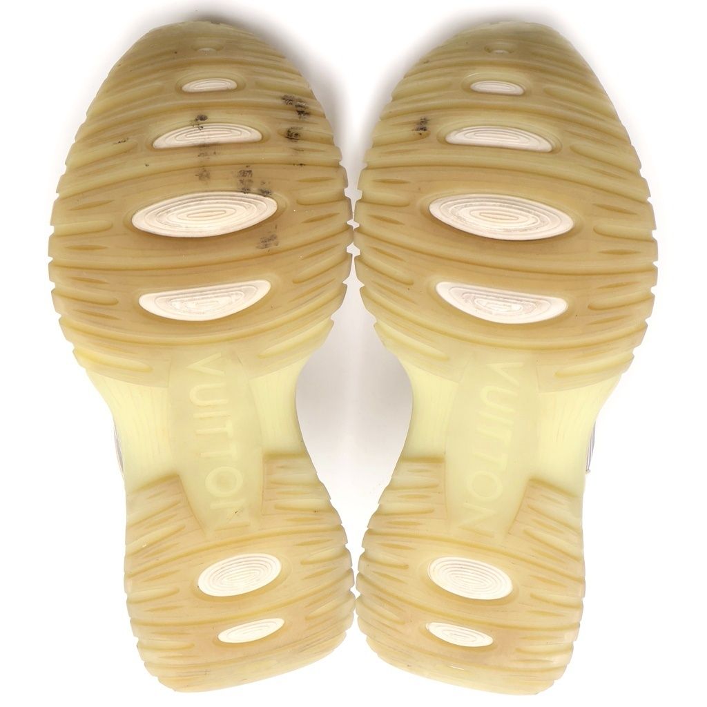 Louis Vuitton Run Away Pulse Line Low Cut Sneakers 7 White — view 5