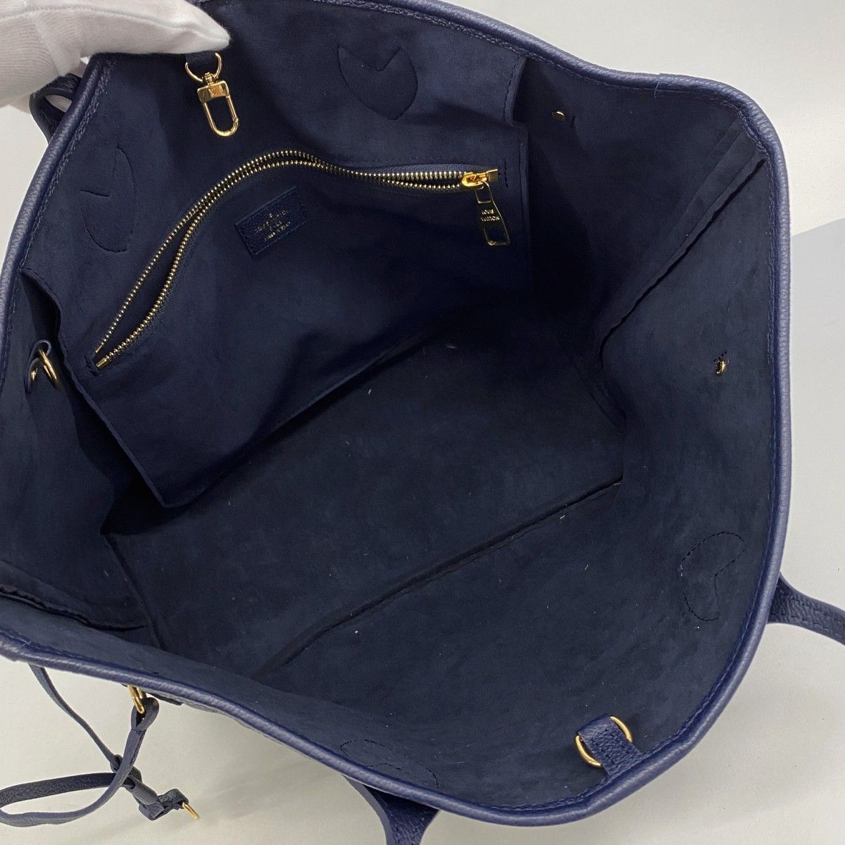 Louis Vuitton Tote Monogram Empreinte Neverfull Navy — view 4