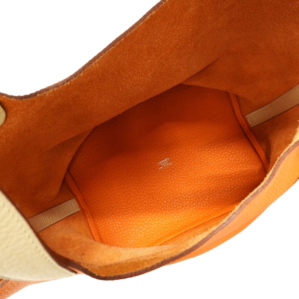 Hermes Handbag Picotin Kazak Taurillon Clemence Orange Parchemin Silver — view 4