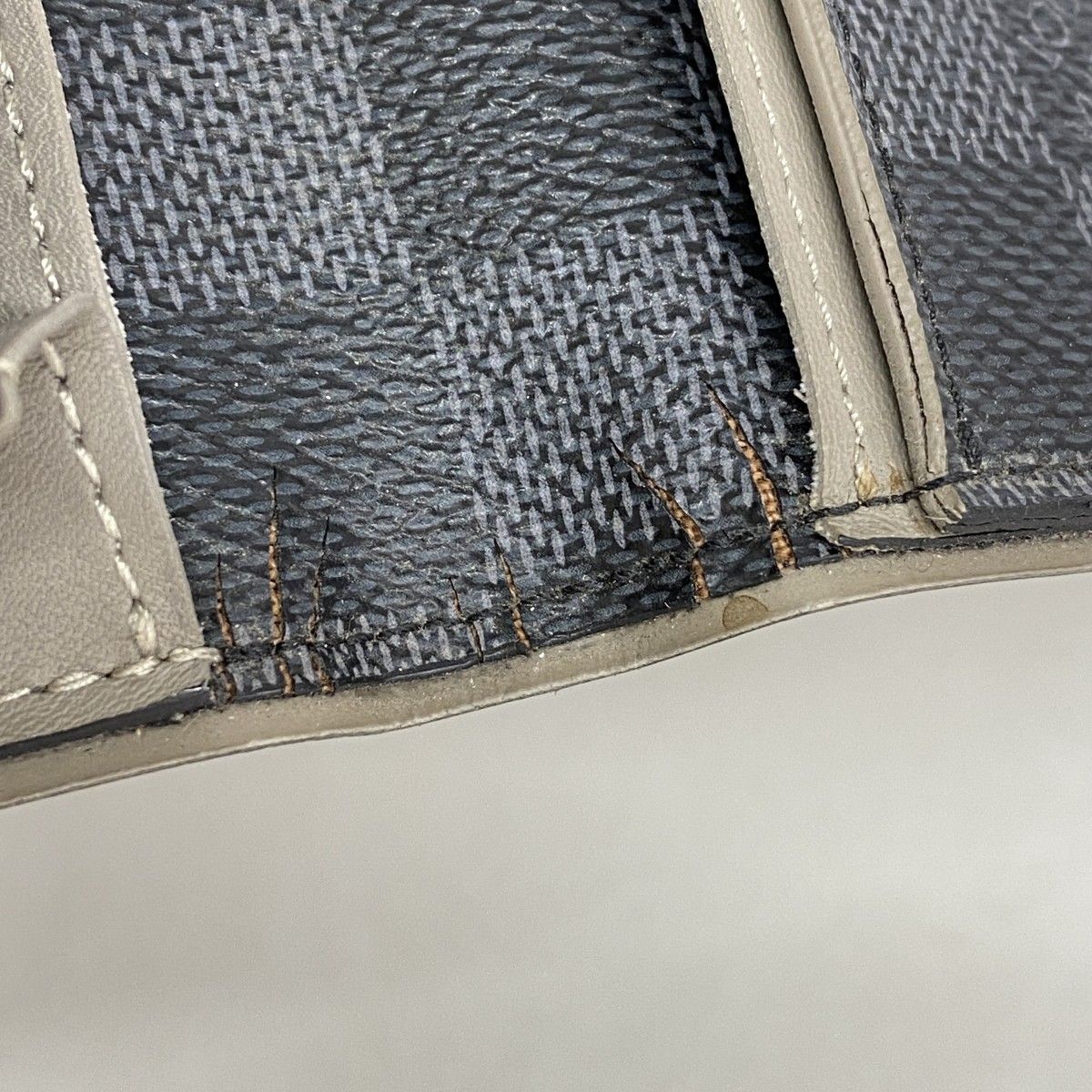 Louis Vuitton Wallet Damier Graphite Portefeuille Brazza Gray Black Tope — view 6