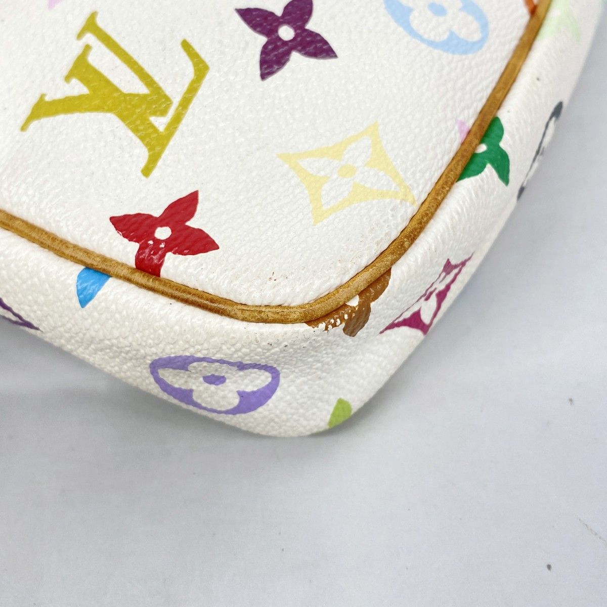 Louis Vuitton Pouch Monogram Multicolor Pochette Blanc — view 8