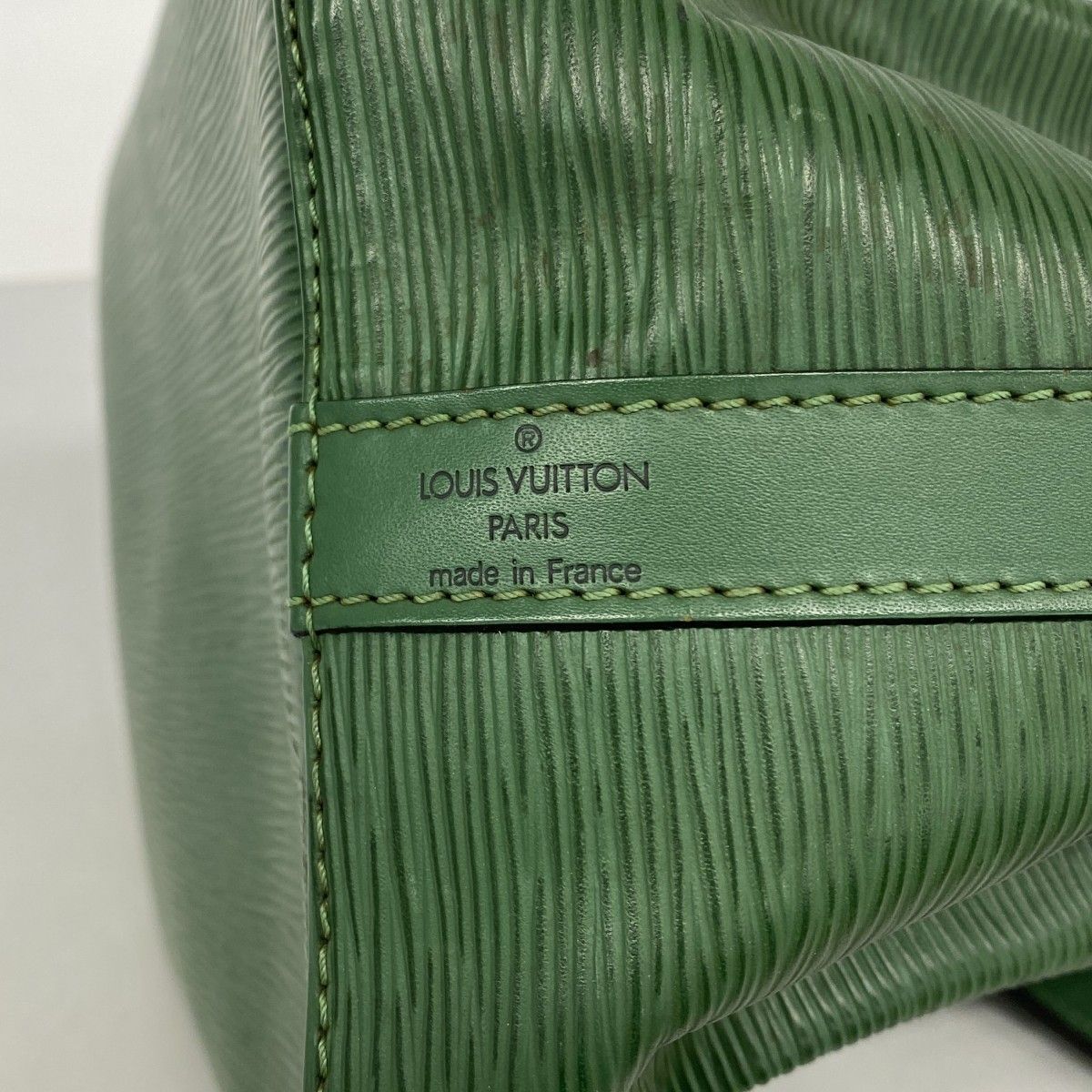 Louis Vuitton Shoulder Bag Epi Petit Noe Borneo Green — view 5