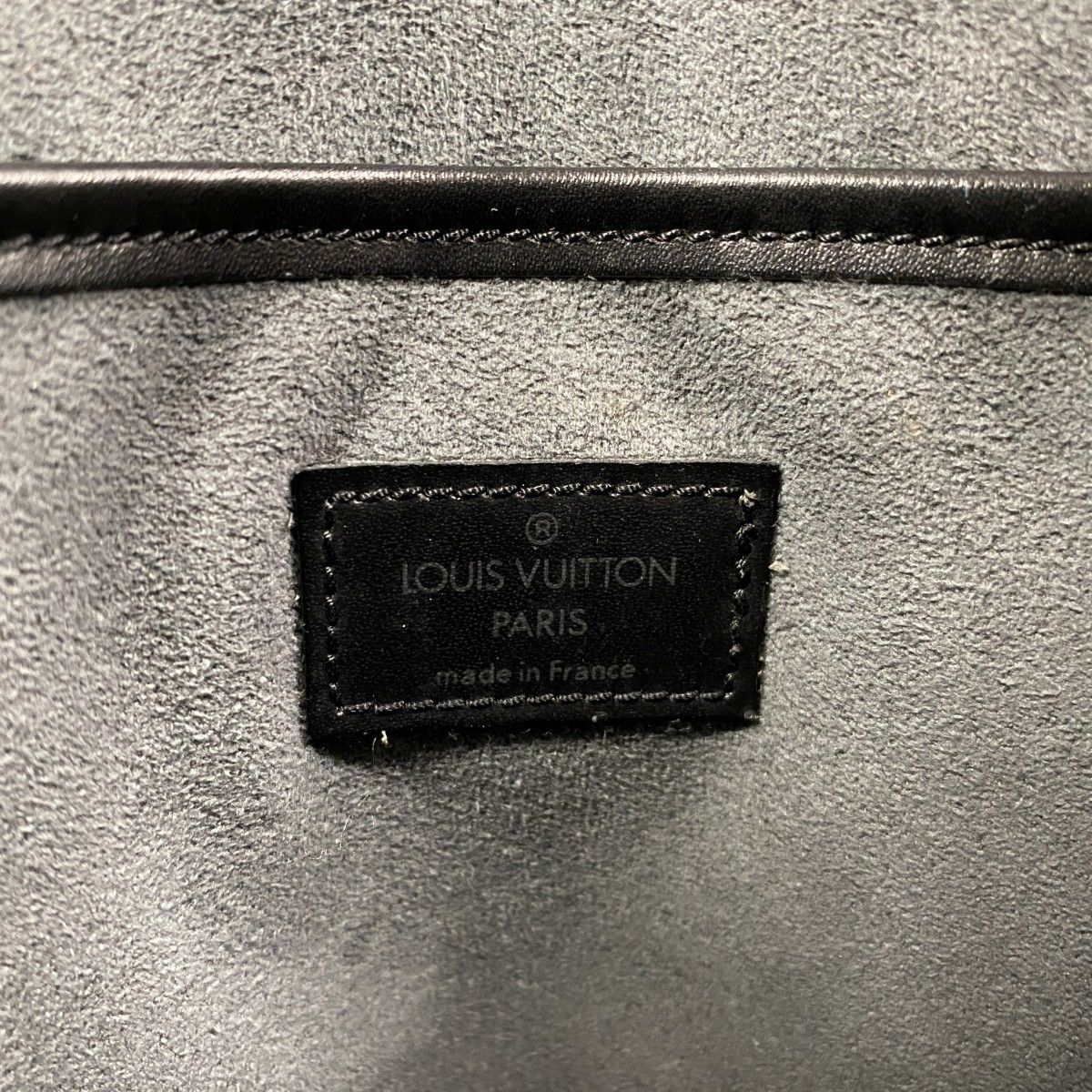 Louis Vuitton Handbag Epi Demilune Noir — view 5