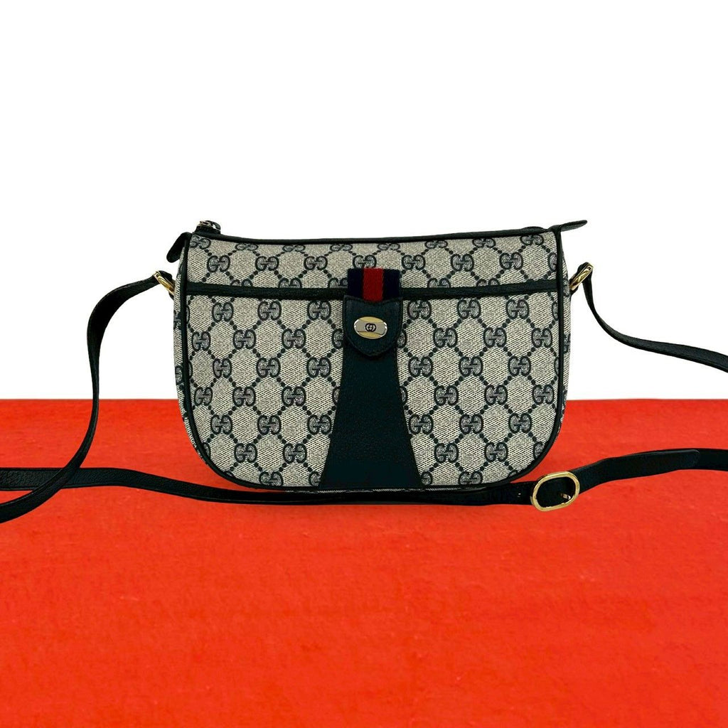 Gucci Vintage Sherry Line GG Logo Pattern Leather Shoulder Bag Pochette Navy