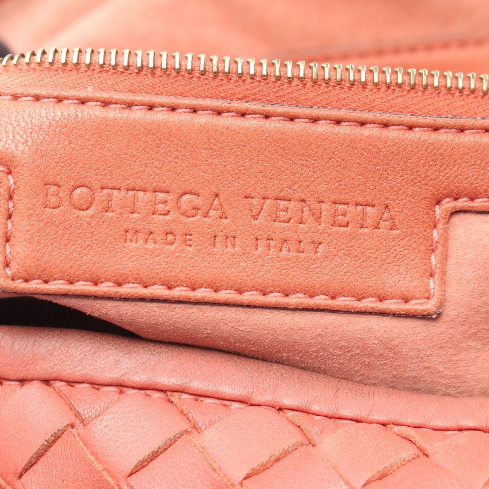 Bottega Veneta Shoulder Bag Intrecciato Pink Leather — view 4