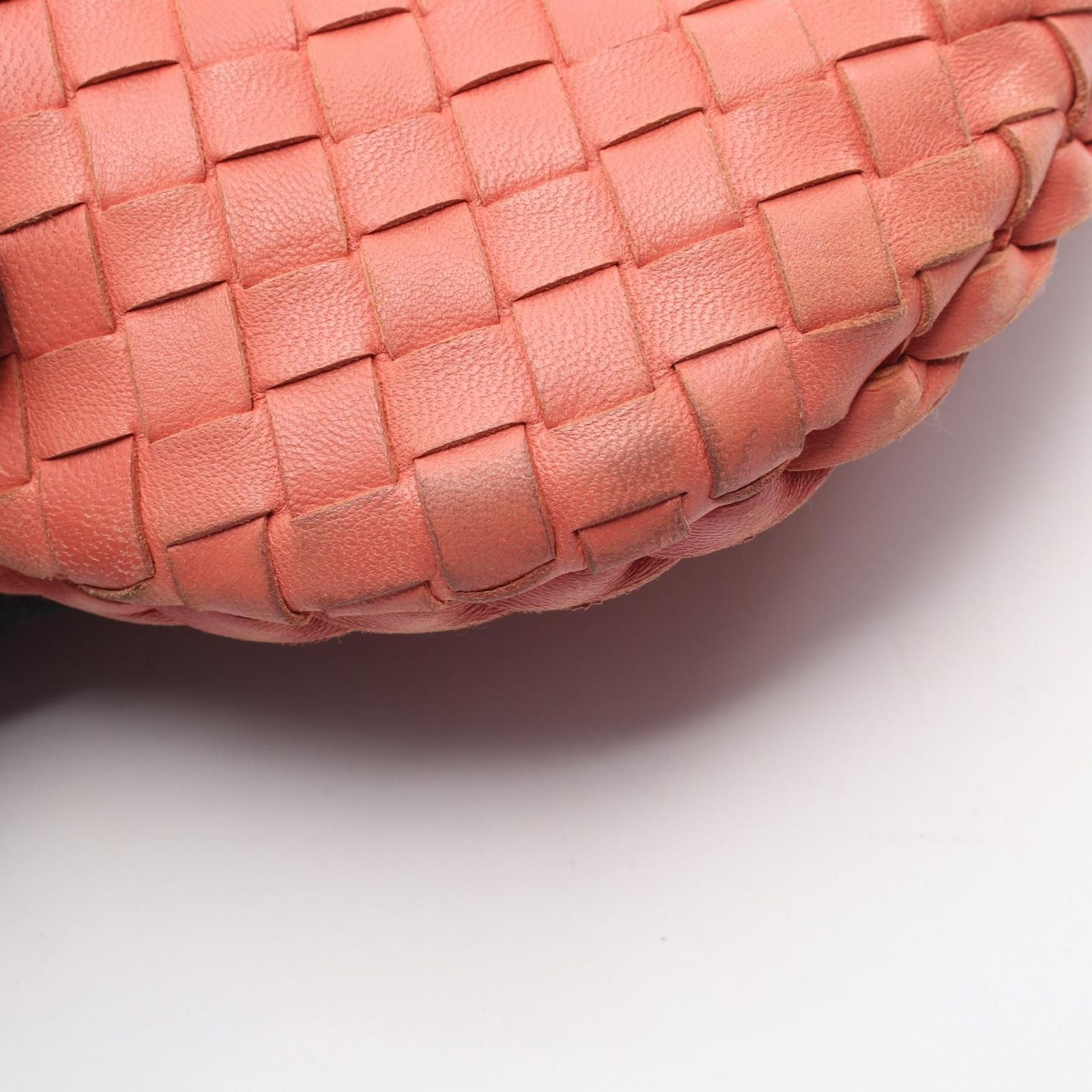Bottega Veneta Shoulder Bag Intrecciato Pink Leather — view 7