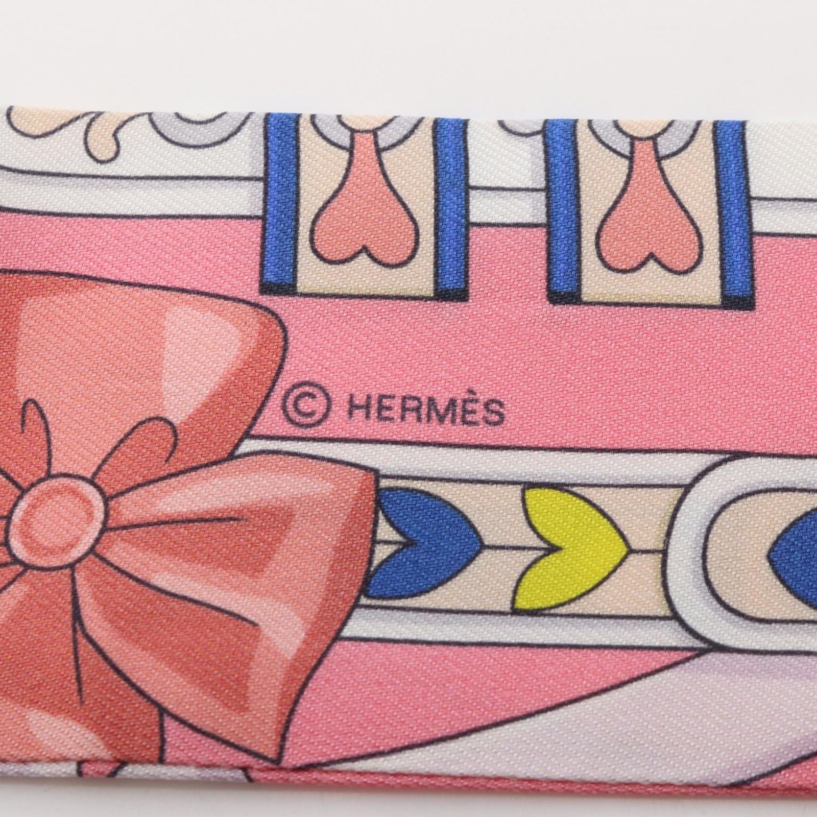 Hermes Scarf Twill Harnais de Coeur Ribbon Pink Silk — view 4