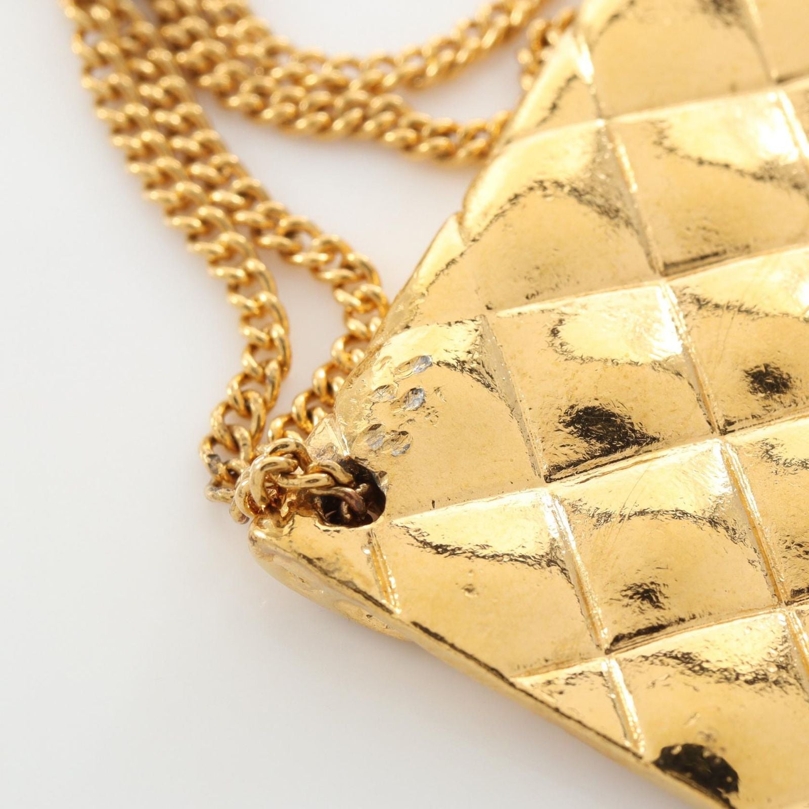 Chanel Brooch Quilted Bag Motif — view 5