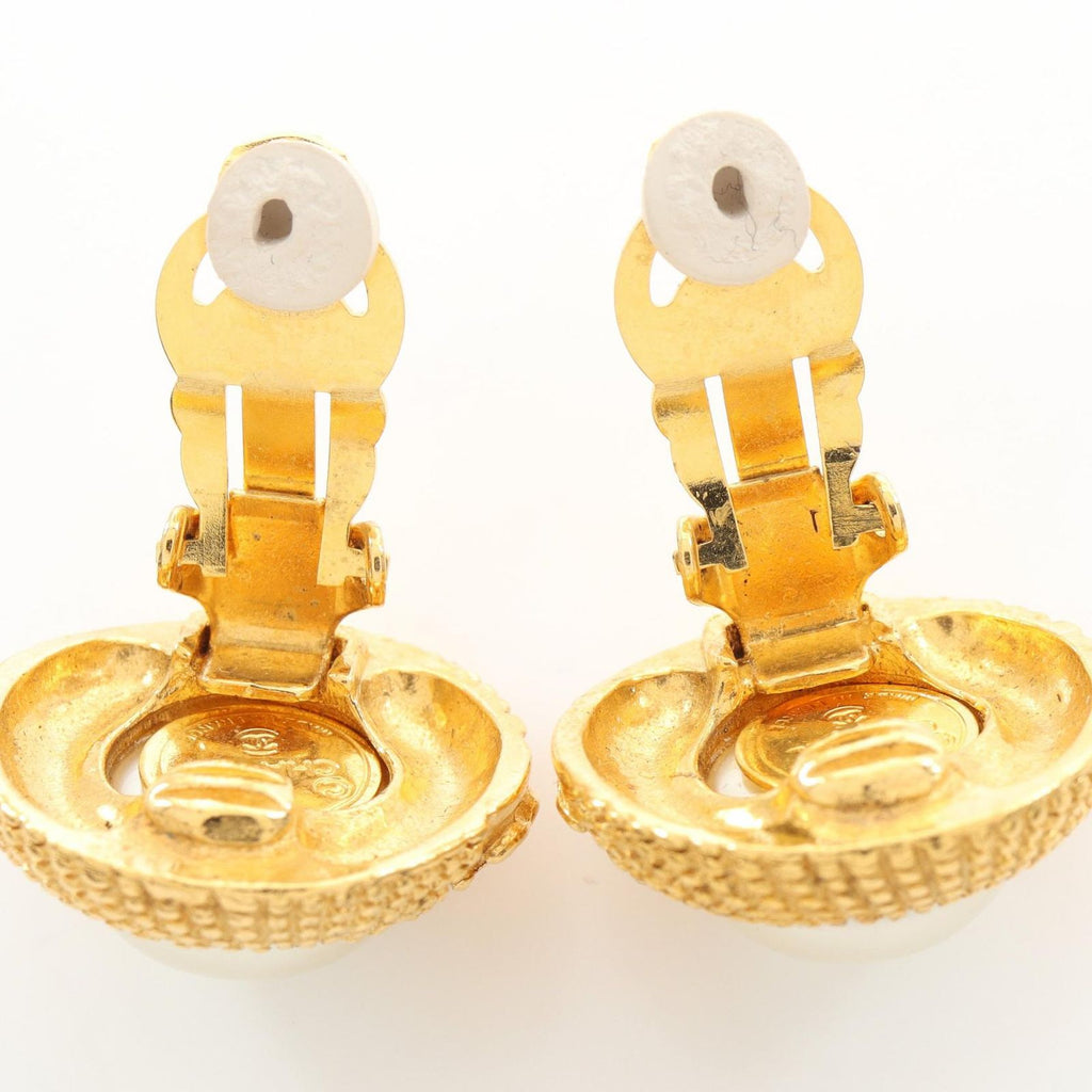 Chanel Earrings CC Logo — view 6