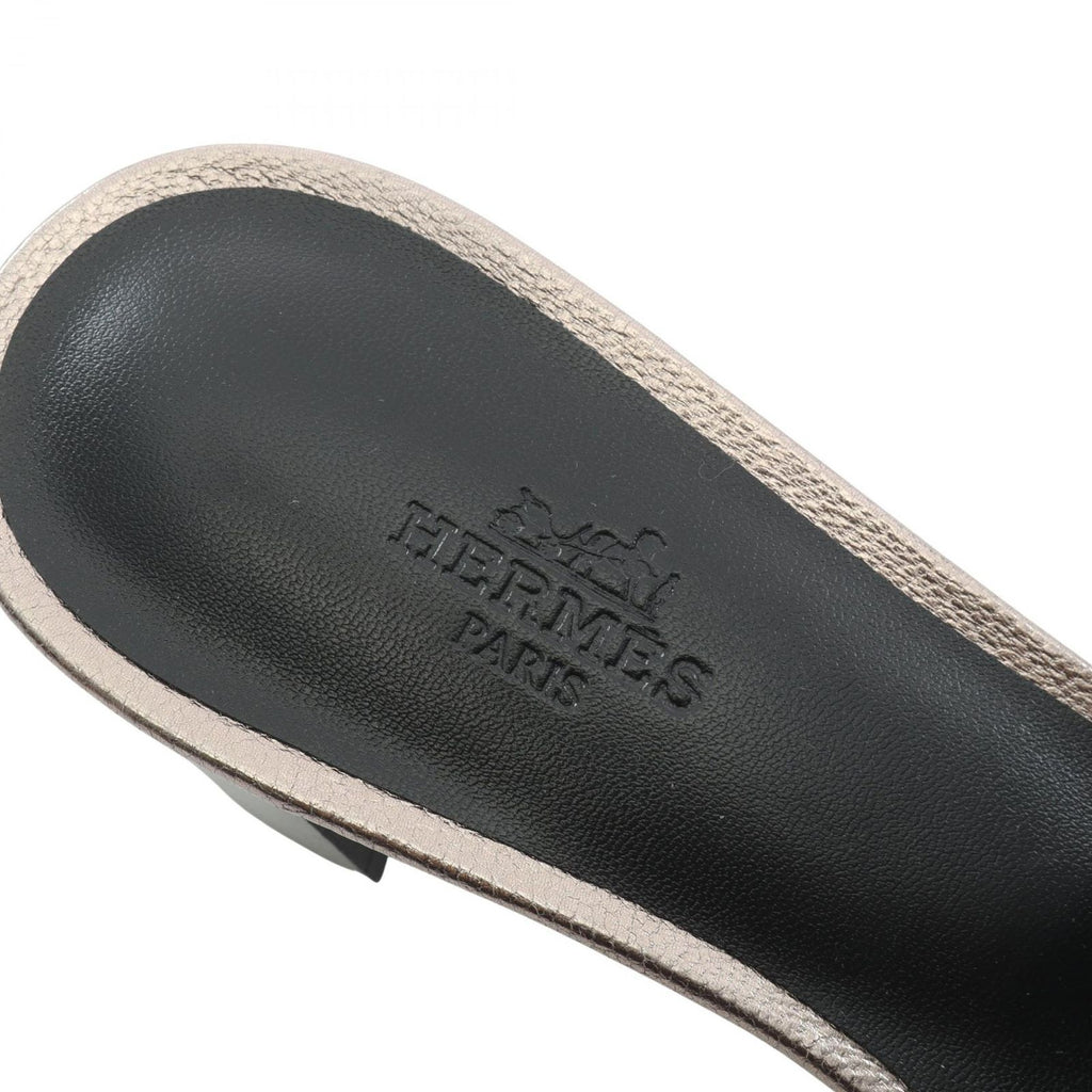 Hermes Mules Oasis Leather Sandals — view 5