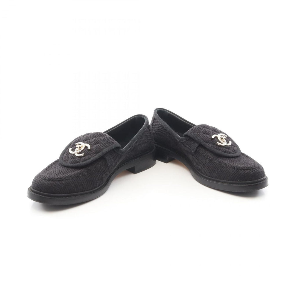 Chanel Loafers CC Logo — view 3