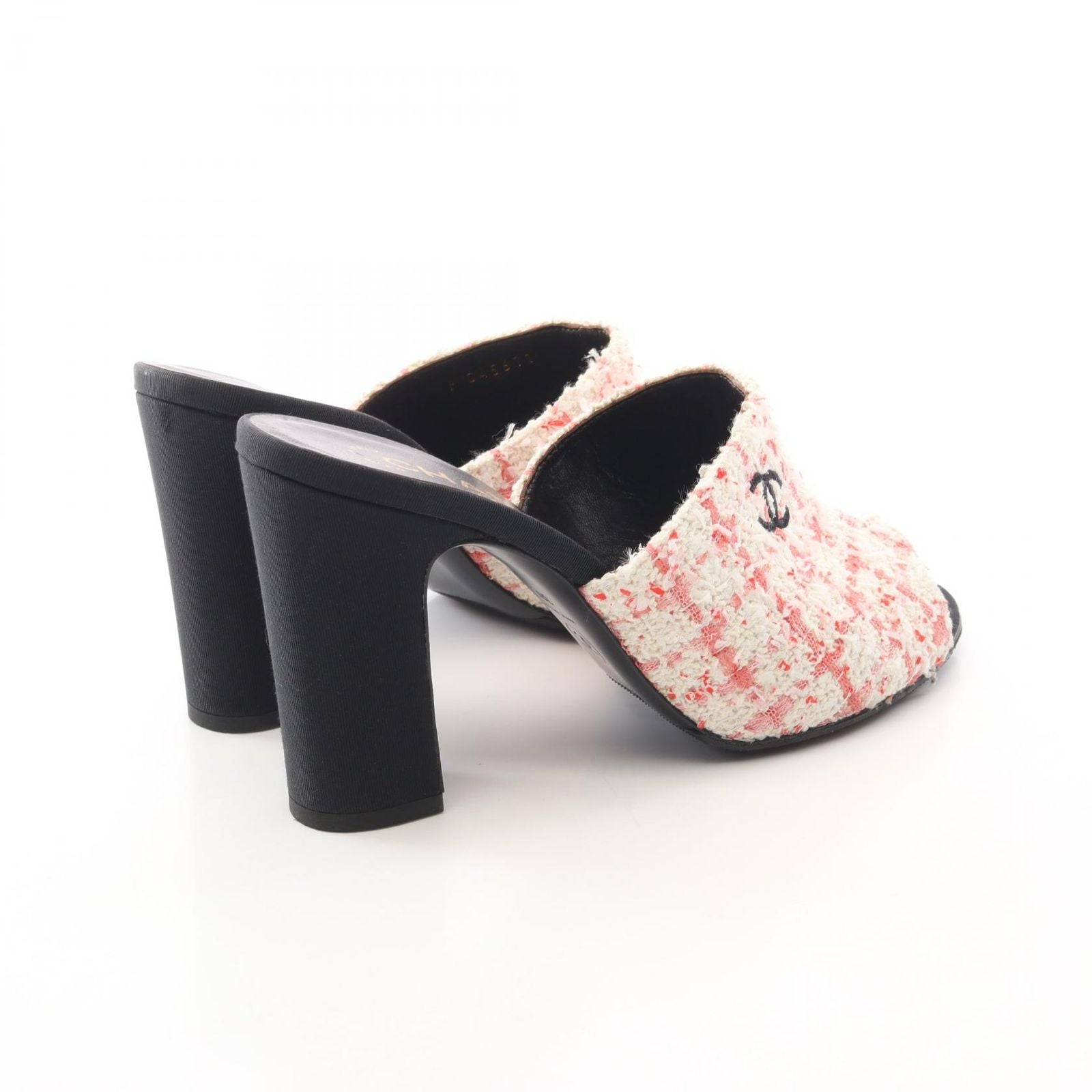 Chanel Sandals CC Logo Tweed — view 2