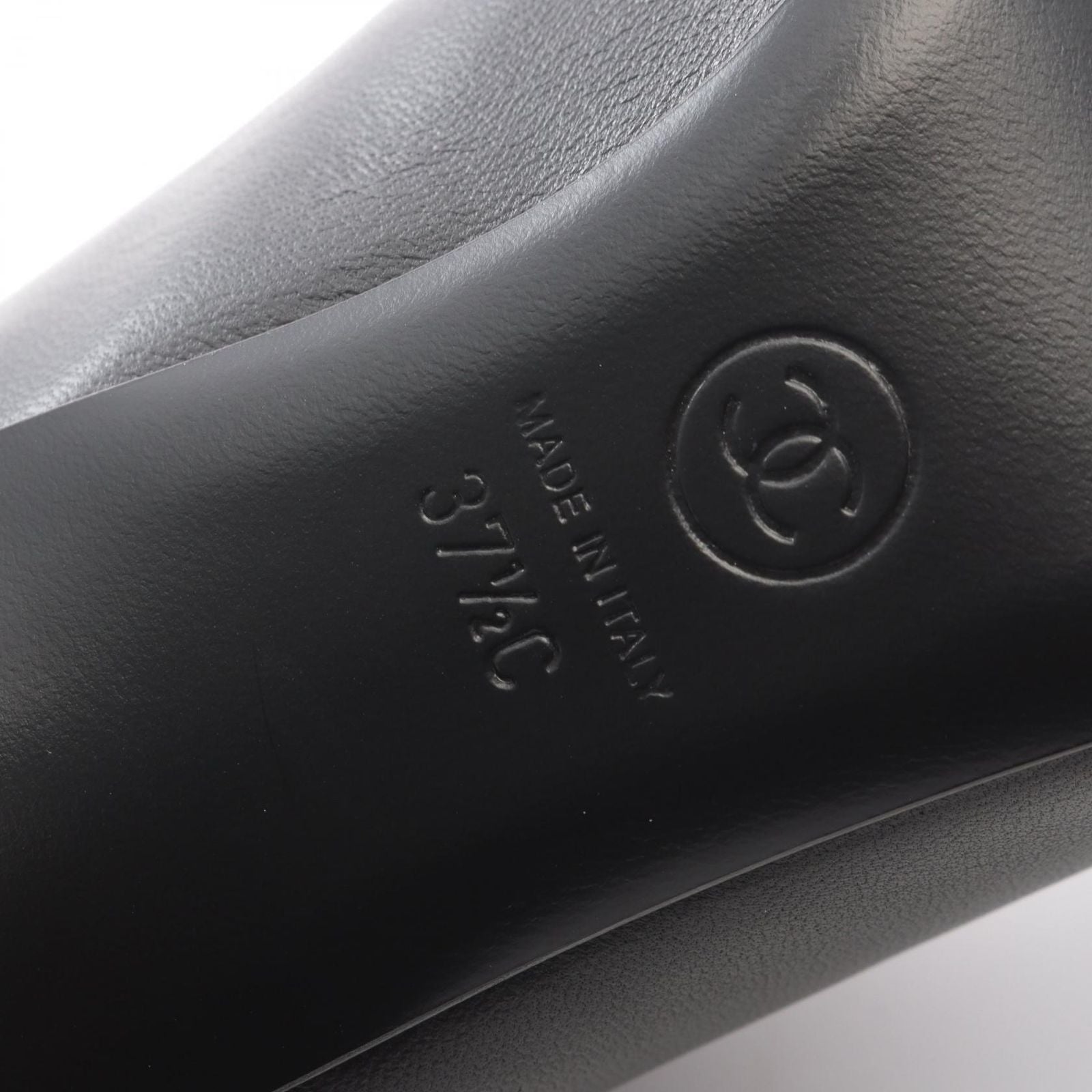 Chanel Sandals CC Logo Leather Fabric — view 6