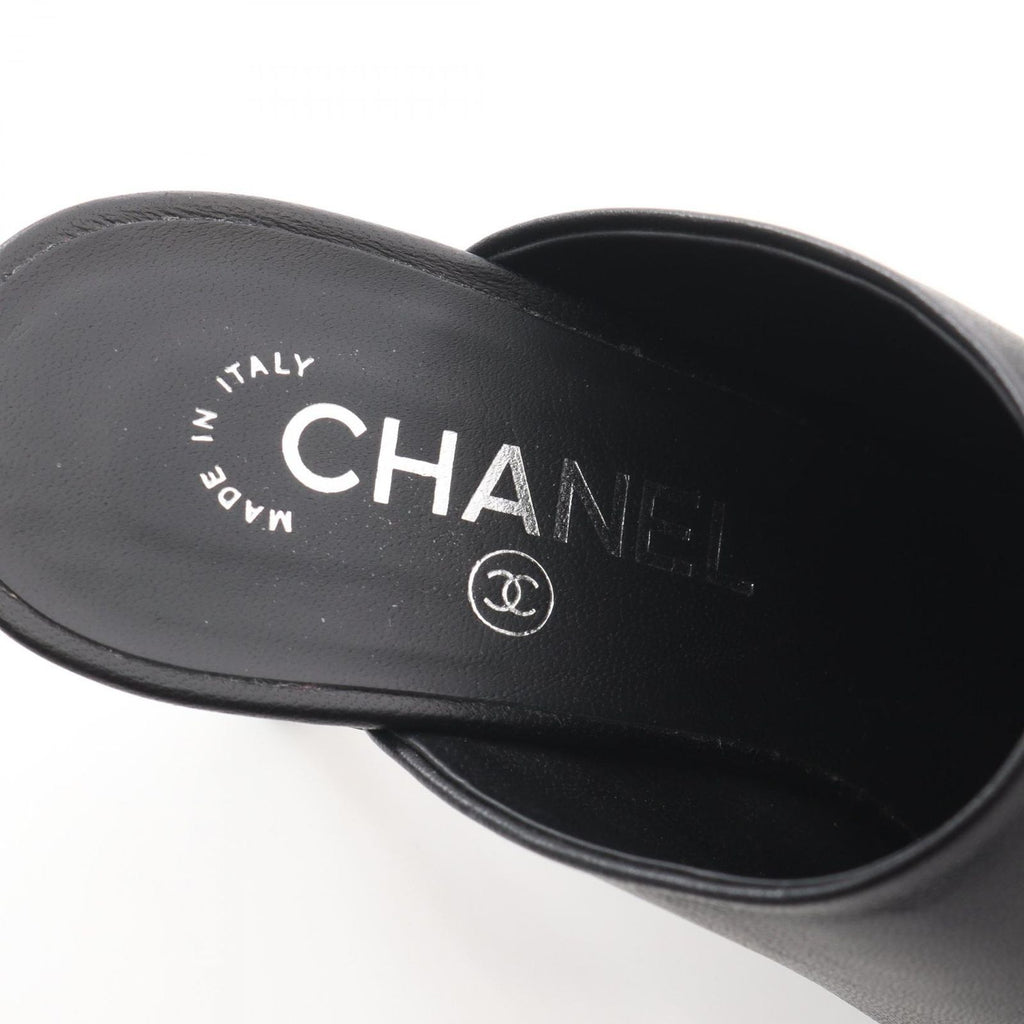 Chanel Sandals CC Logo Leather Fabric — view 5