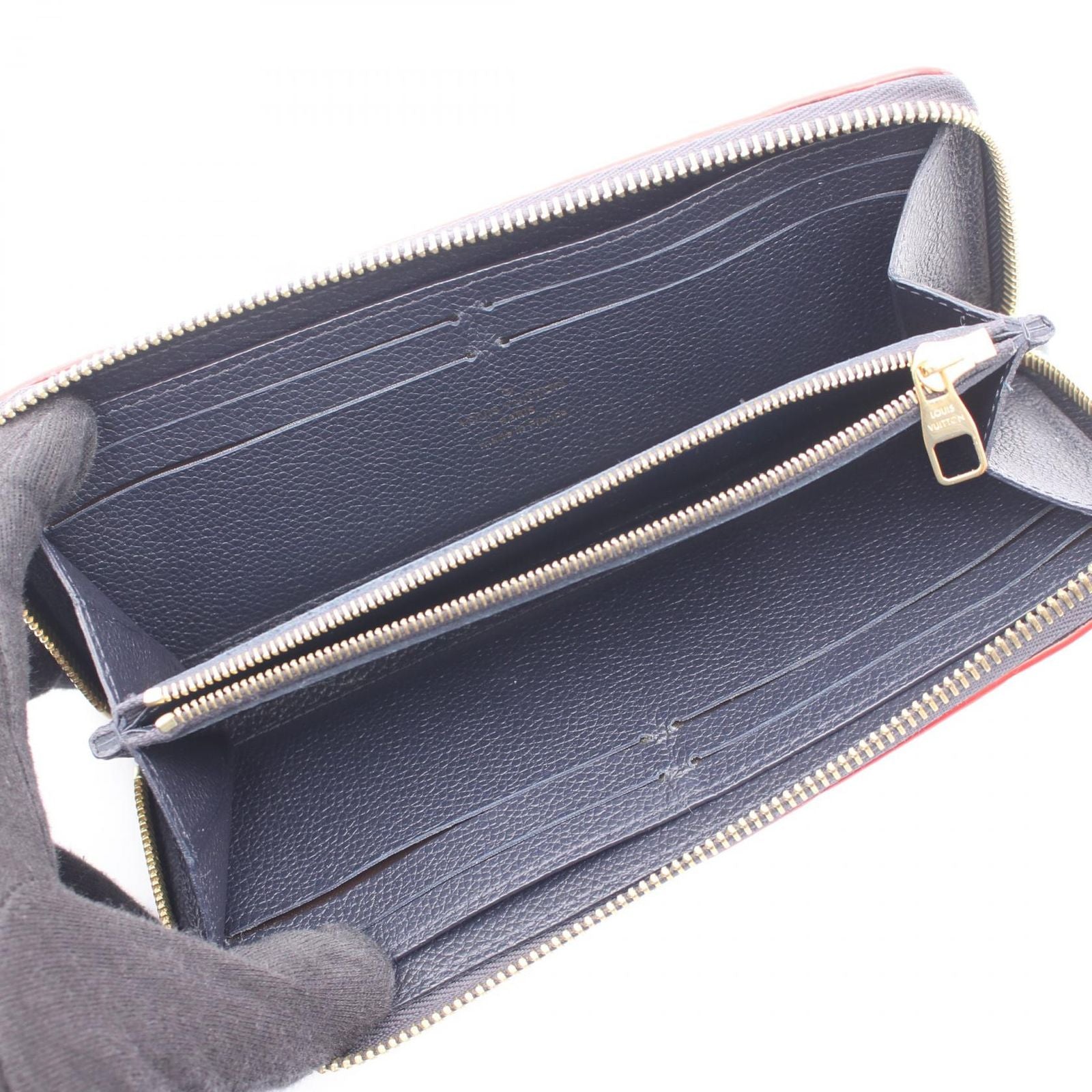 Louis Vuitton Round Wallet Portefeuille Clemence Monogram Empreinte Marie Nour — view 3