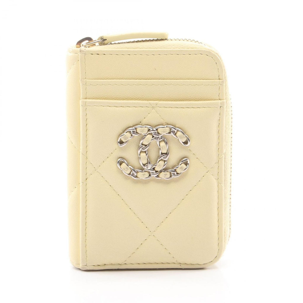 Chanel Coin Case 19 Dizeneuf Quilted Light Yellow Lambskin 19