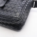 Bottega Veneta Shoulder Bag Intrecciato Navy Leather — view 5