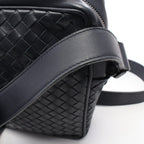 Bottega Veneta Shoulder Bag Intrecciato Navy Leather — view 9