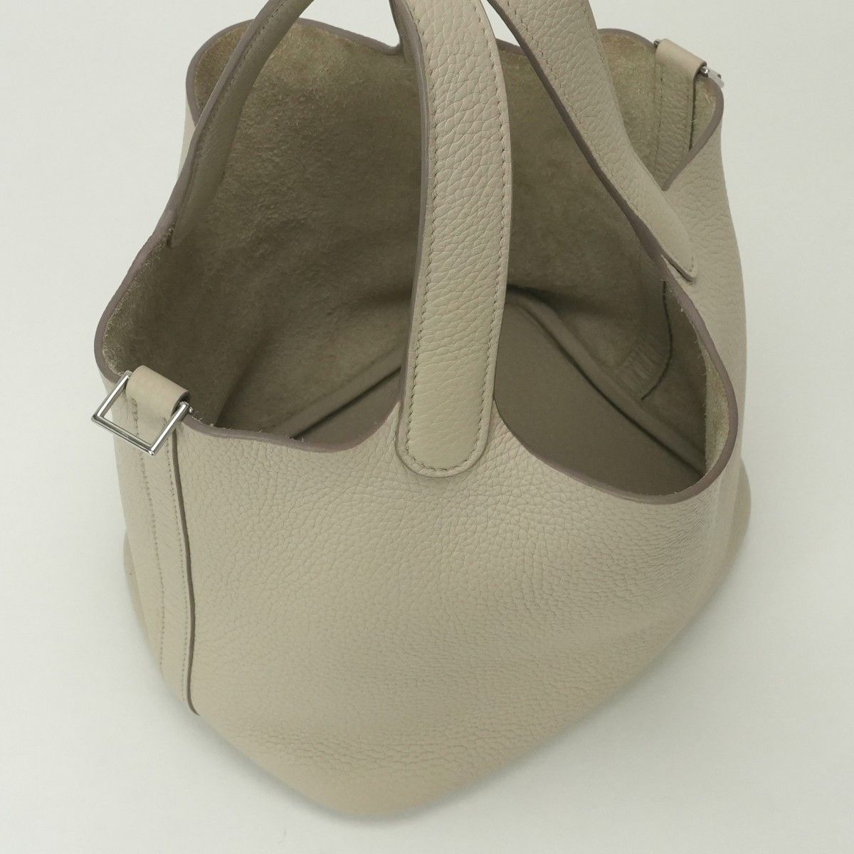 Hermes Picotin Lock PM 18 Tote Taurillon Clemence Cles Craie White Silver — view 8