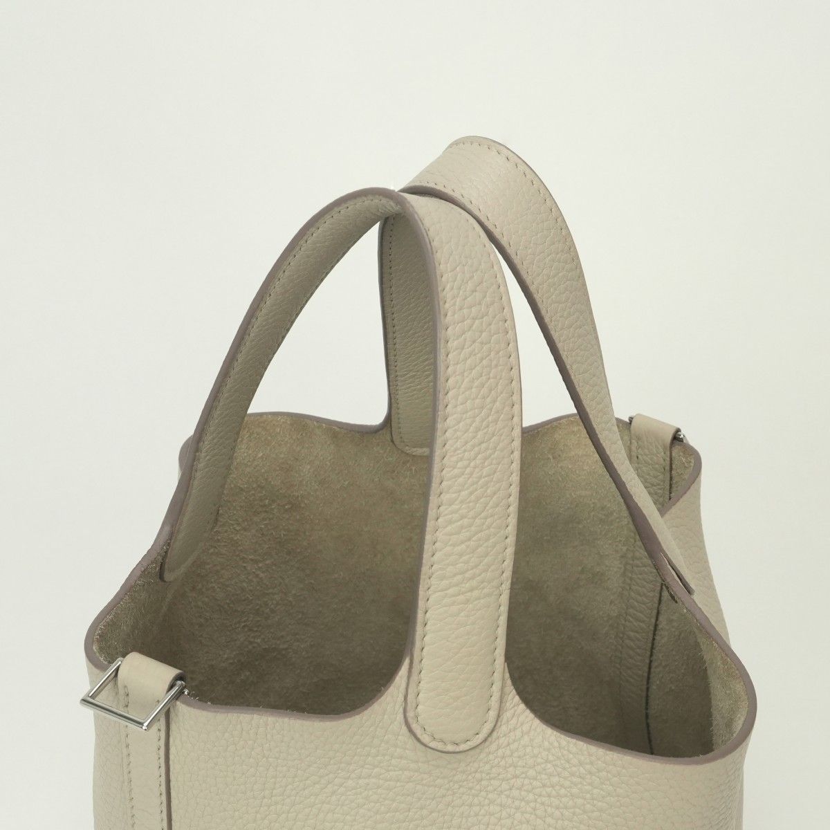 Hermes Picotin Lock PM 18 Tote Taurillon Clemence Cles Craie White Silver — view 4