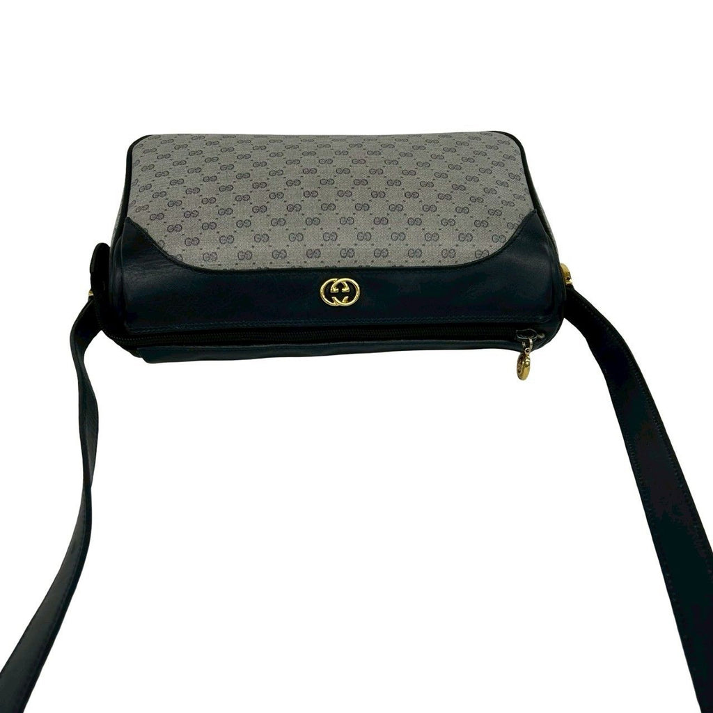 Gucci Vintage Micro GG Logo Leather Mini Shoulder Bag Pochette Navy — view 4