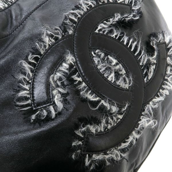 Chanel Chain Messenger — view 5